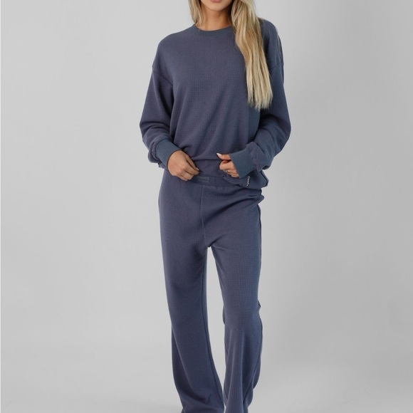 Comfrt Stone Blue Lounge Set Unisex Size Large-NEW IN ORIGINAL PACKAGING - Picture 2 of 3